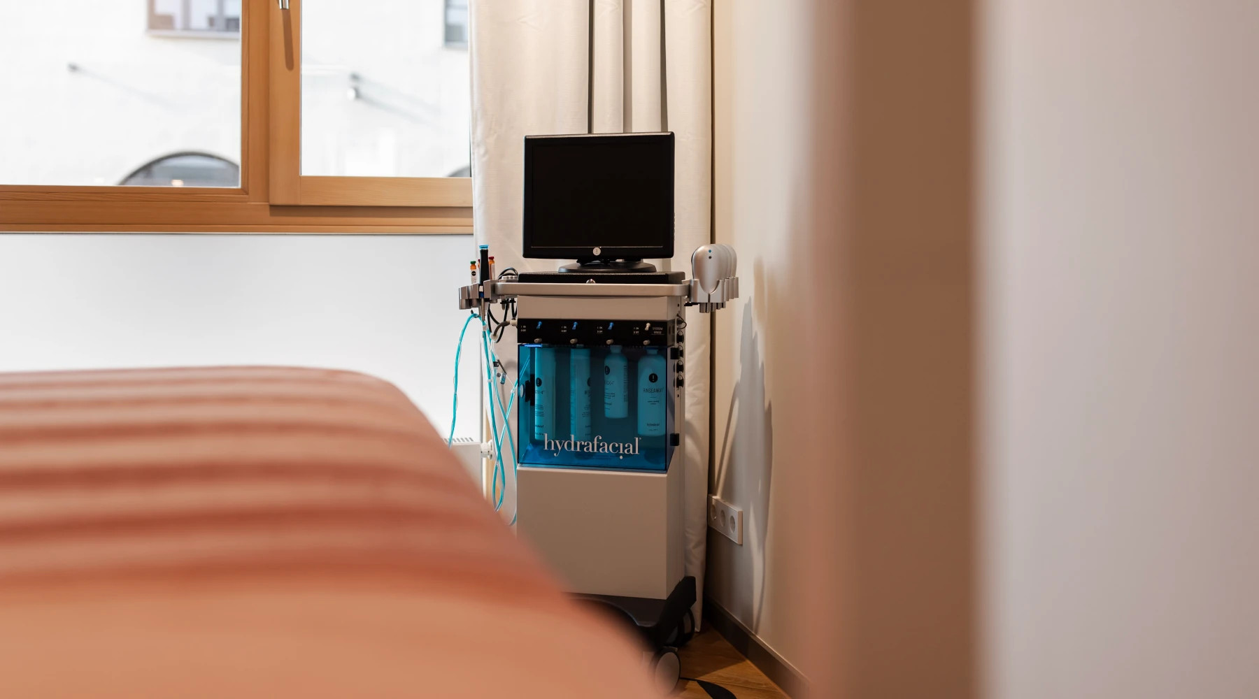 HydraFacial in Mainz bei der Privatarztpraxis L'ESTHÉTIQUE